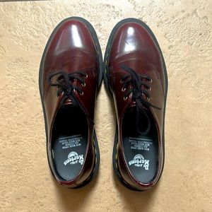 Dr. Marten Oxford in Maroon
